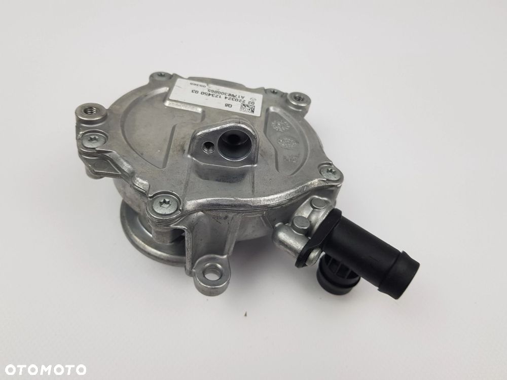 NOWA ORYGINALNA Pompa Vacum Mercedes W177 W205 W213 4.0 V8 A1772300065 - 2