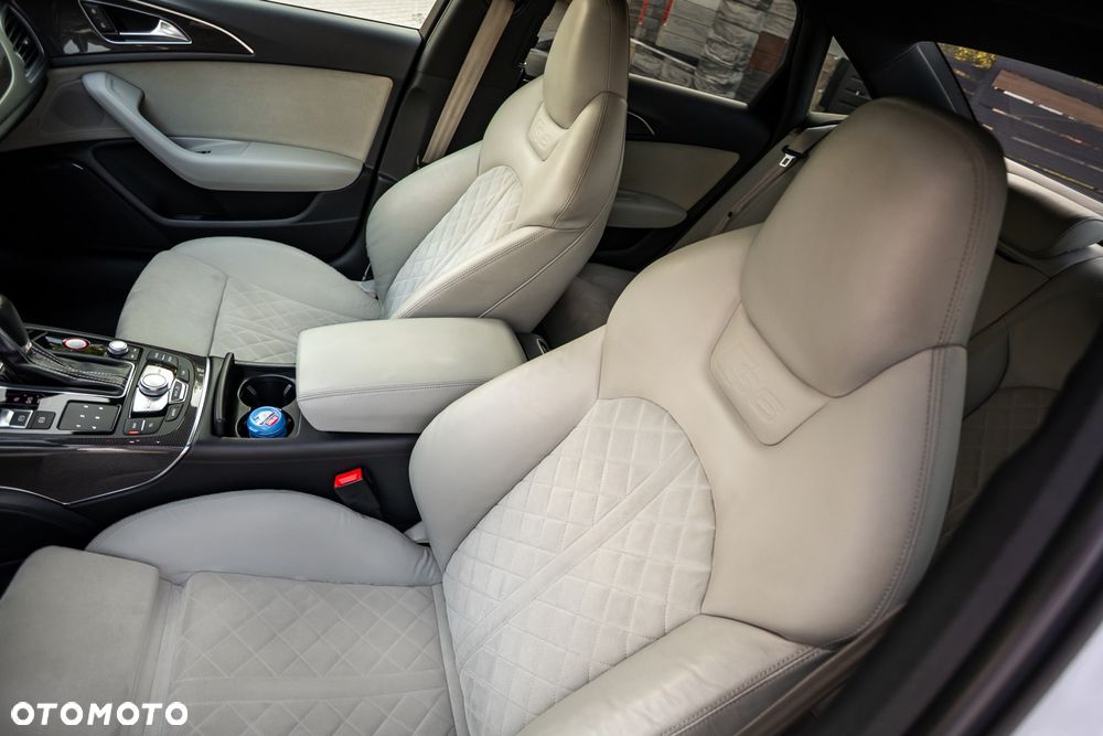 Audi S6 Limousine - 20