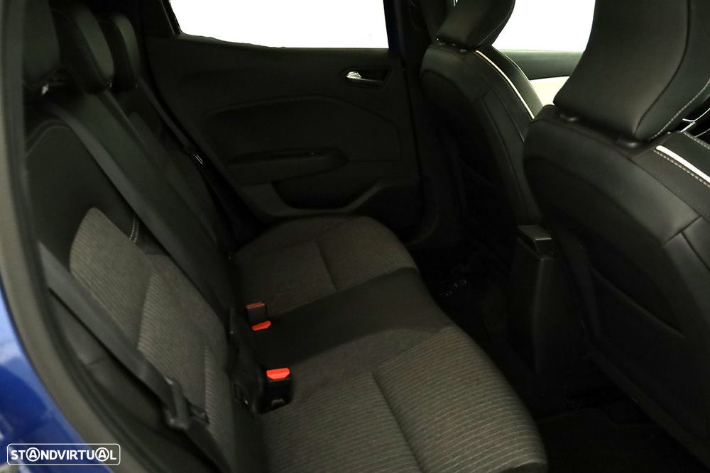Renault Clio 1.0 TCe Techno CVT - 23