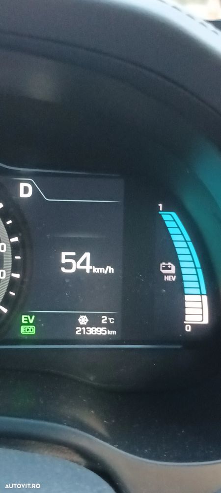 Hyundai IONIQ 1.6 GDI Premium - 13