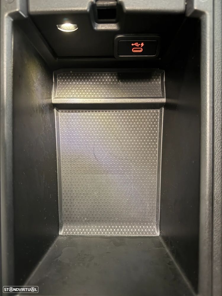 BMW 330 e Aut. Advantage - 17