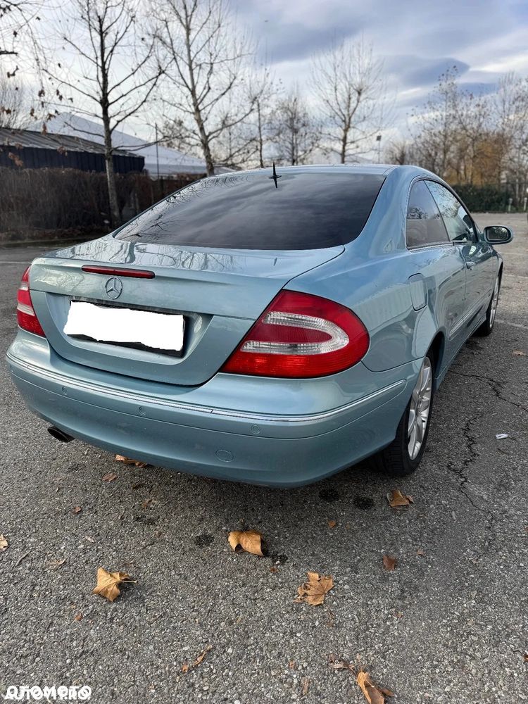 Mercedes-Benz CLK - 6