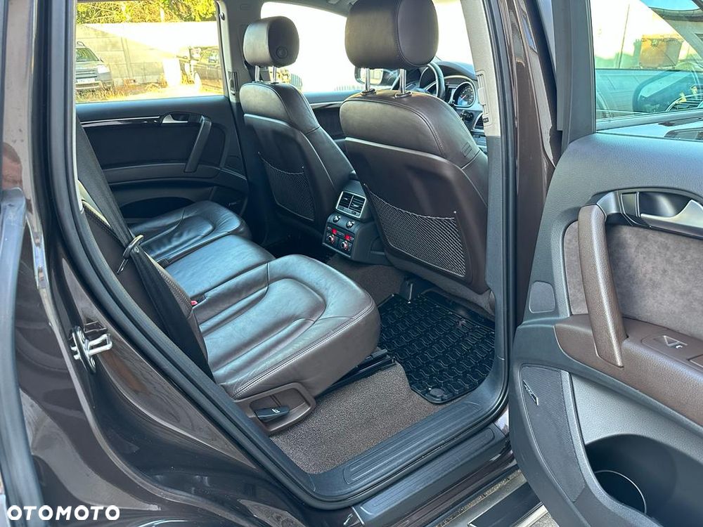 Audi Q7 3.0 TDI DPF Quattro Tiptronic - 27