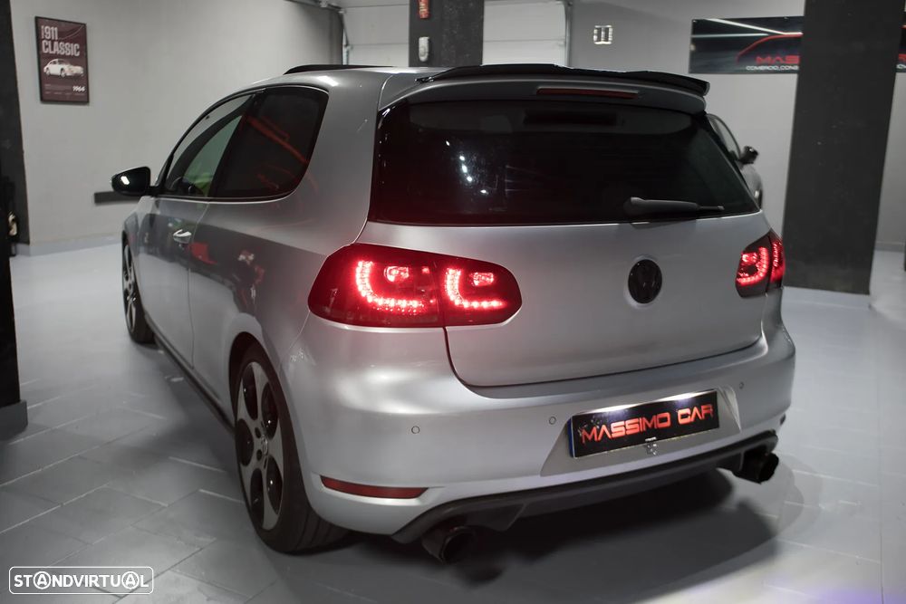 VW Golf 2.0 GTI DSG - 5