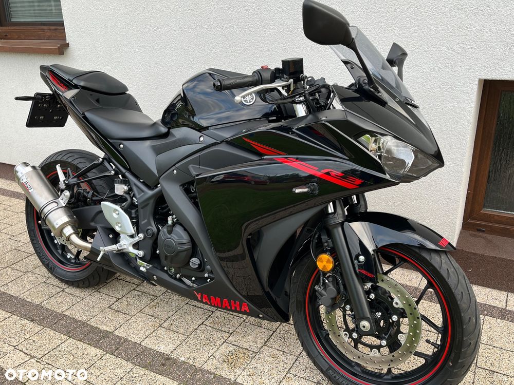 Yamaha R3 - 2