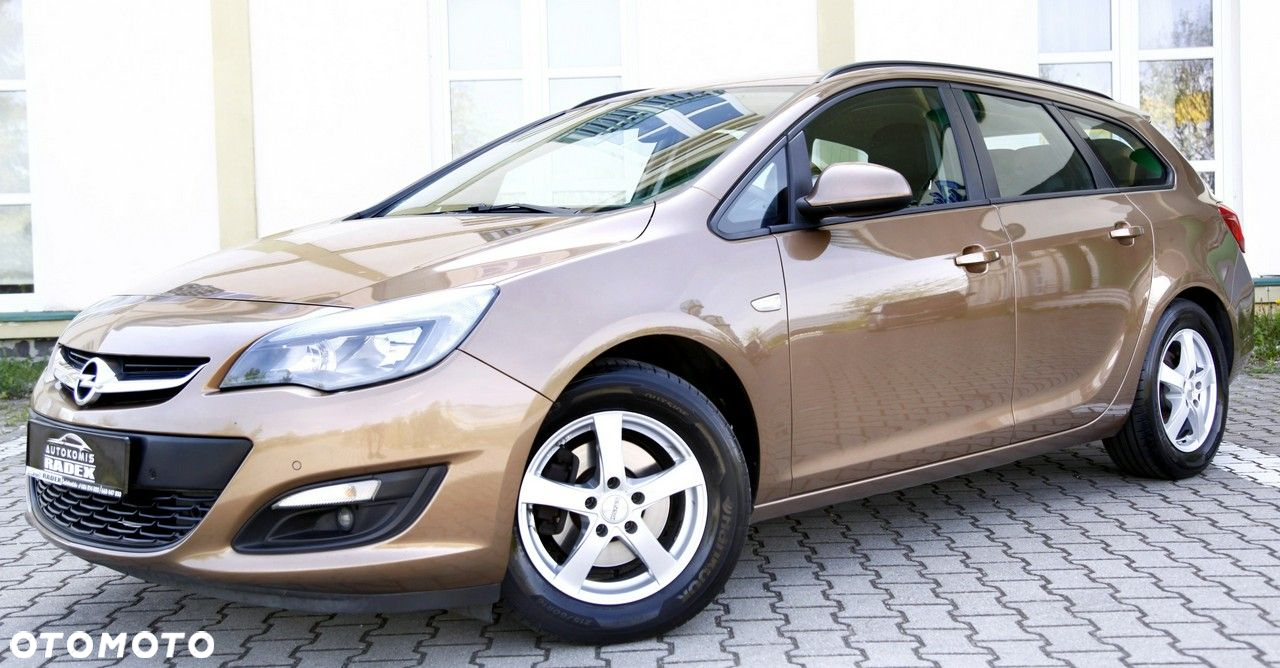 Opel Astra IV 2.0 CDTI Cosmo - 24