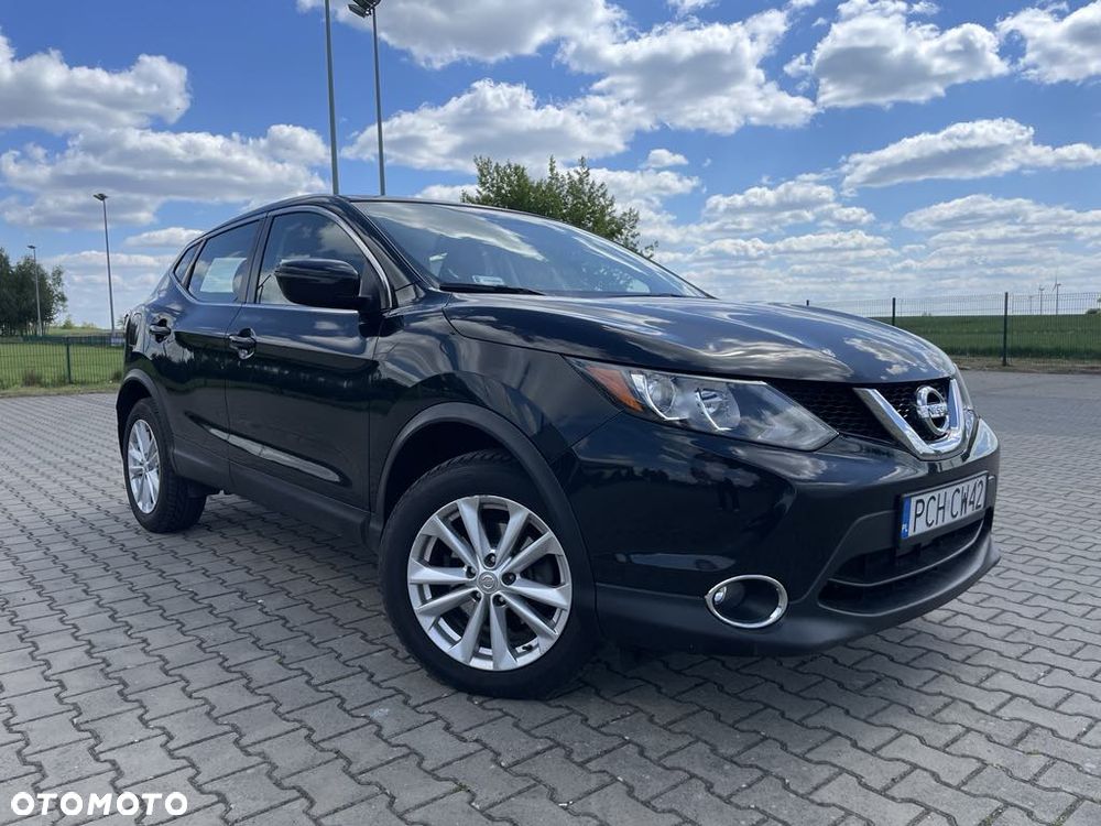 Nissan Qashqai - 1