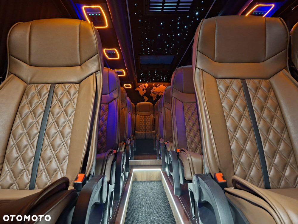 Mercedes-Benz Sprinter 519  rocznik 2026 - 6