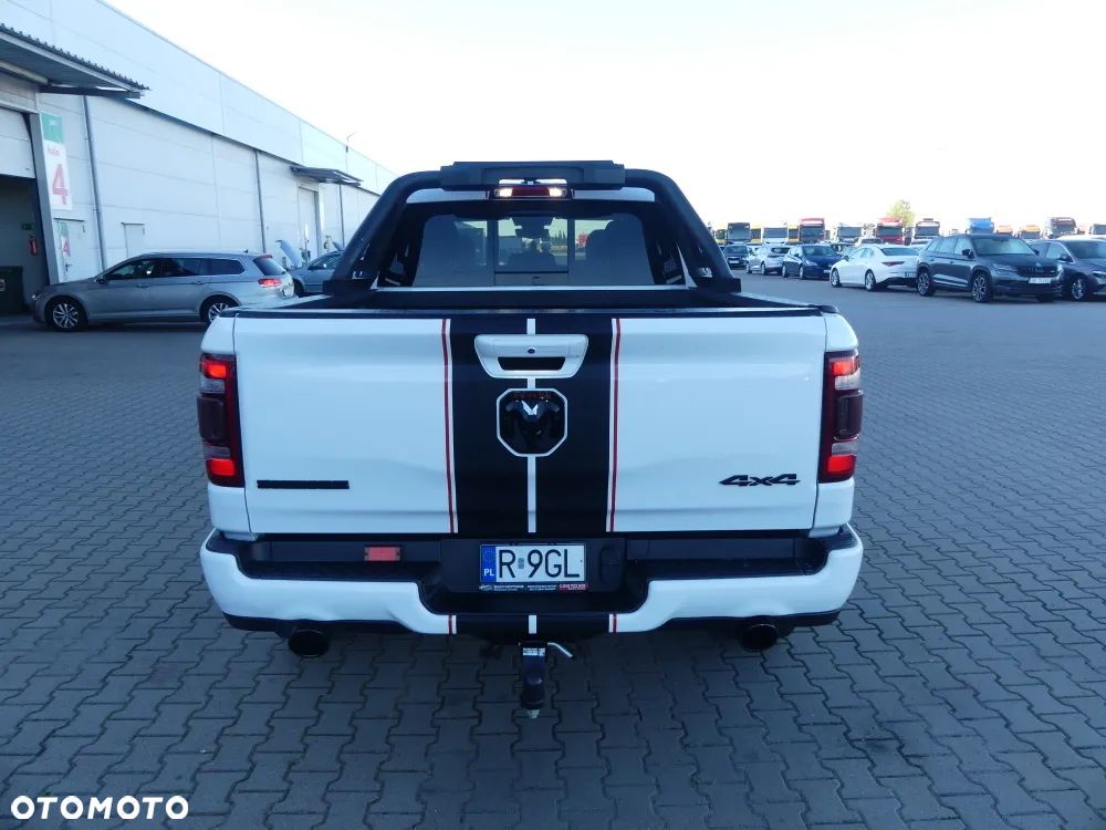 RAM 1500 - 11