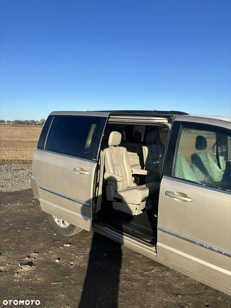 Chrysler Town & Country 3.6 Touring - 11