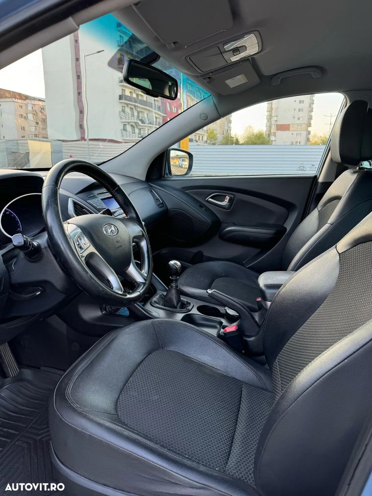 Hyundai ix35 2.0 CRDI High 4WD GLS Style+ - 10