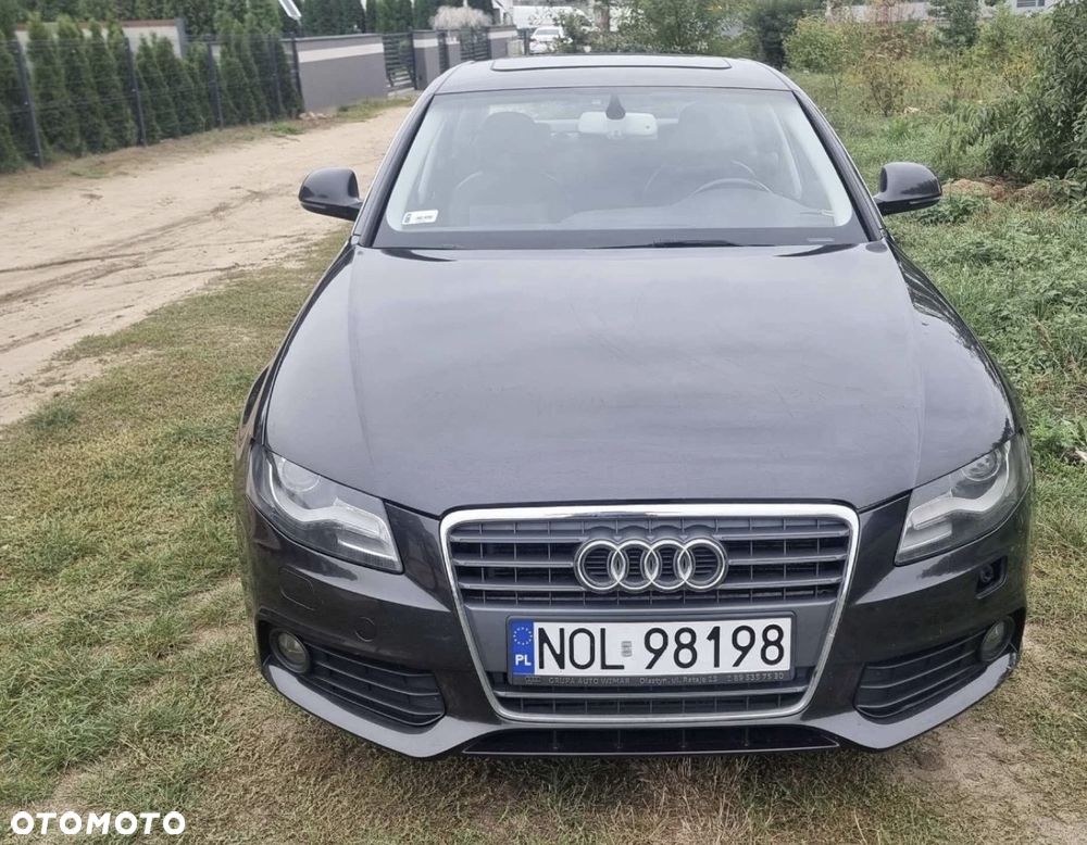 Audi A4 Limousine - 2