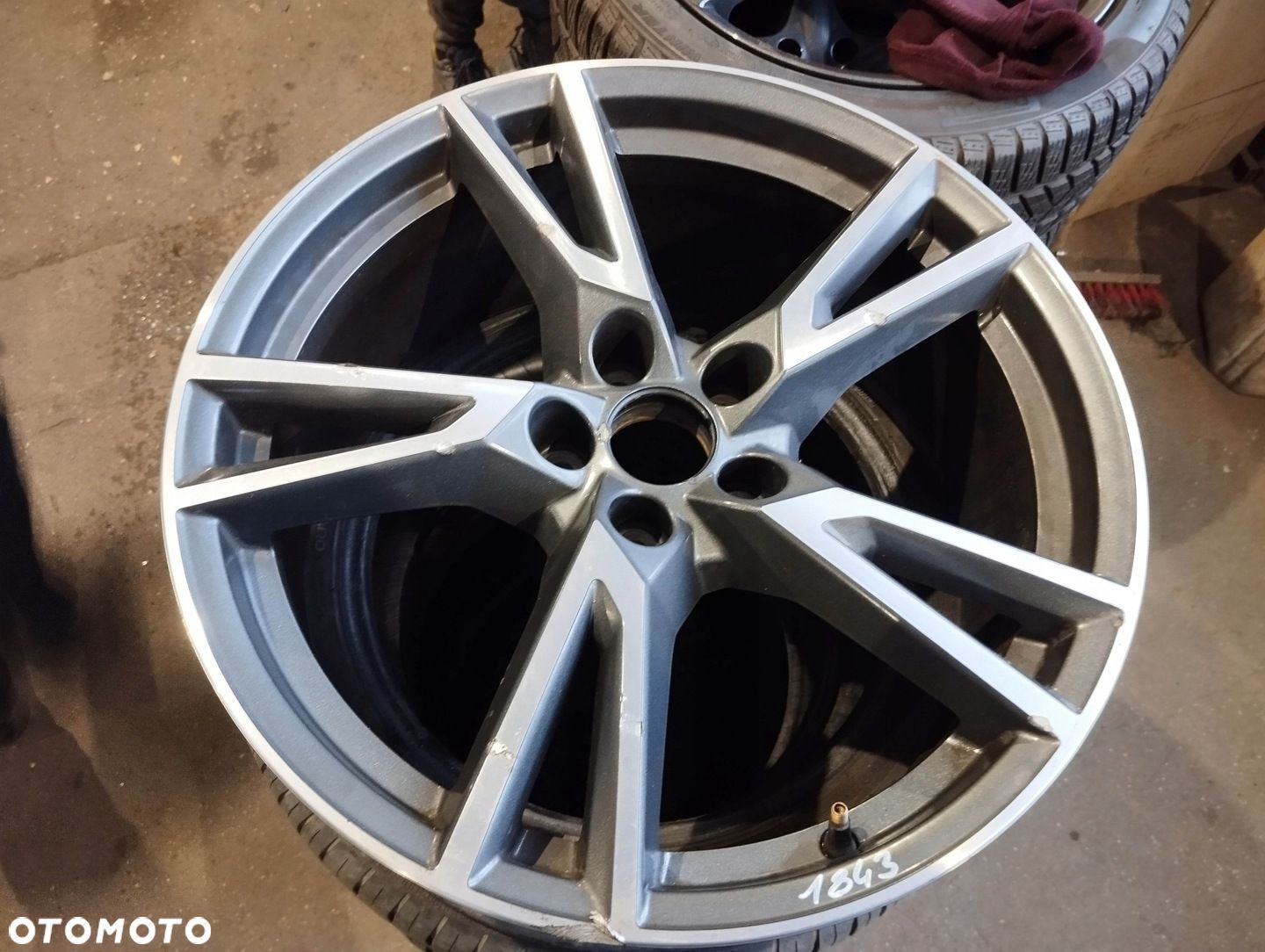 AUDI Q5 5X112 80A 601025 R 8J X 19 ET 39 1SZT FELGA ALU - 1