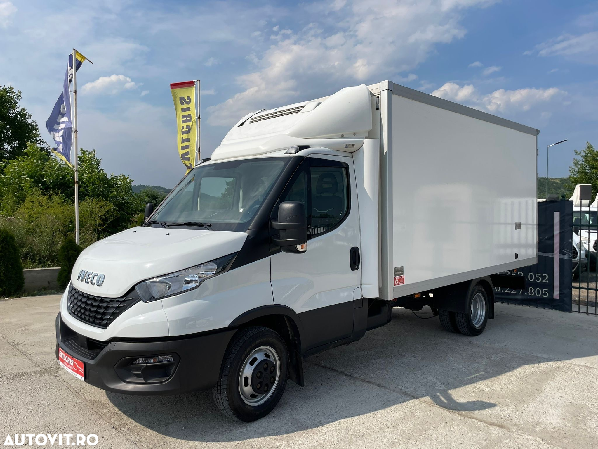 Iveco Daily 3.0 D FRIGORIFIC 2 COMP - 11