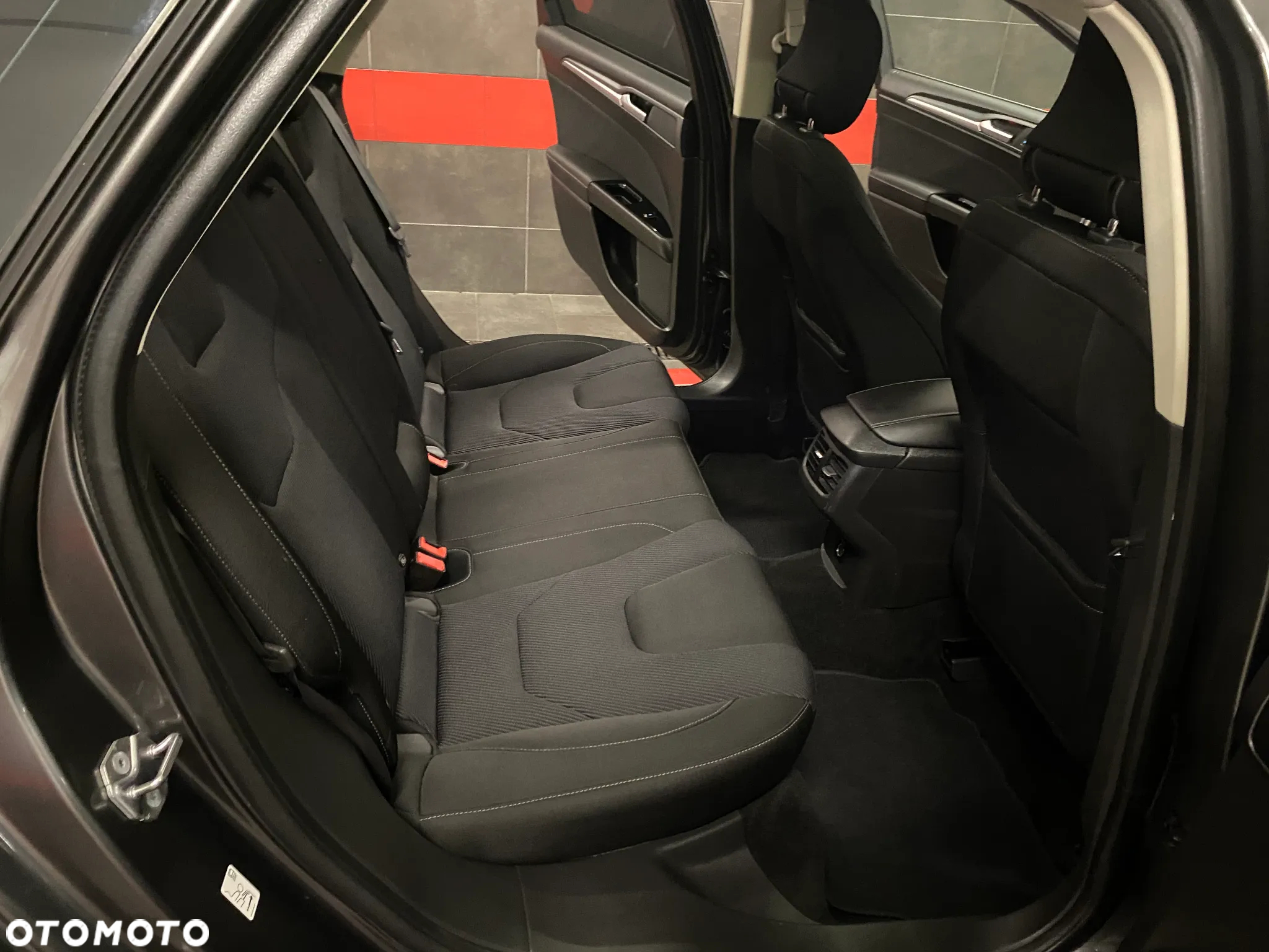 Ford Mondeo 2.0 TDCi Titanium - 20