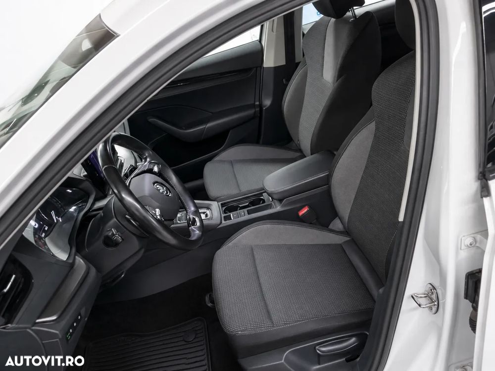 Skoda Octavia 2.0 TDI DSG Edition Plus - 7