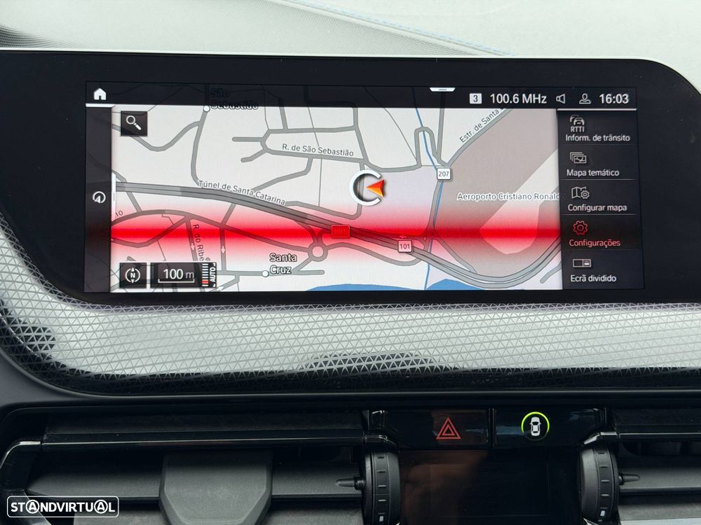 BMW 118 d Pack Desportivo M - 16