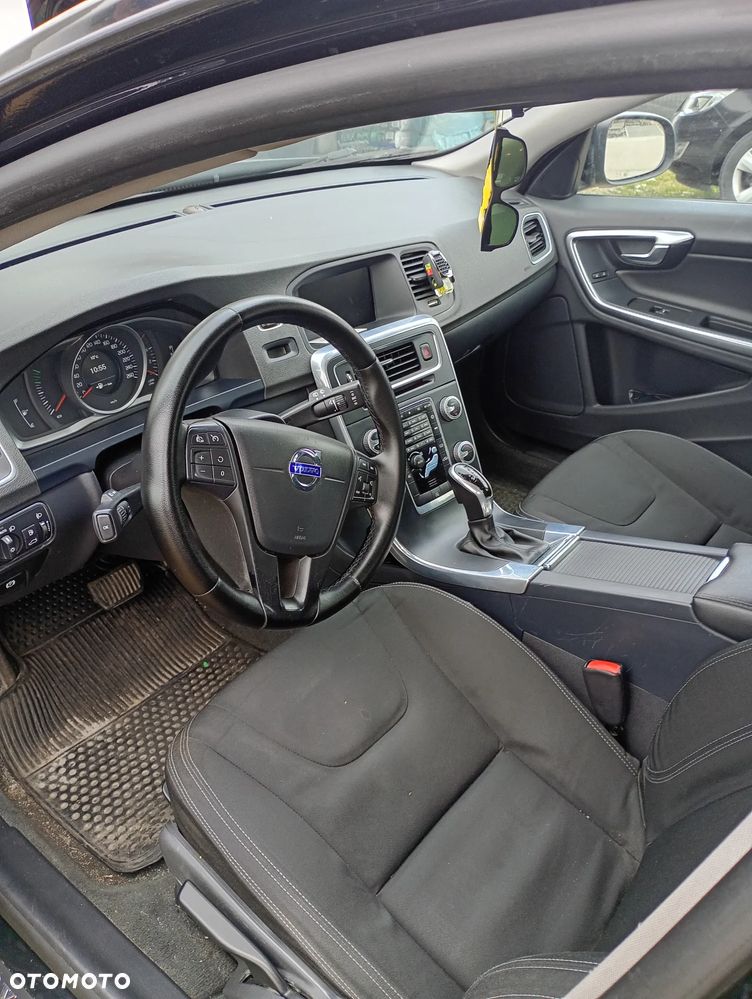 Volvo V60 D4 Geartronic - 6