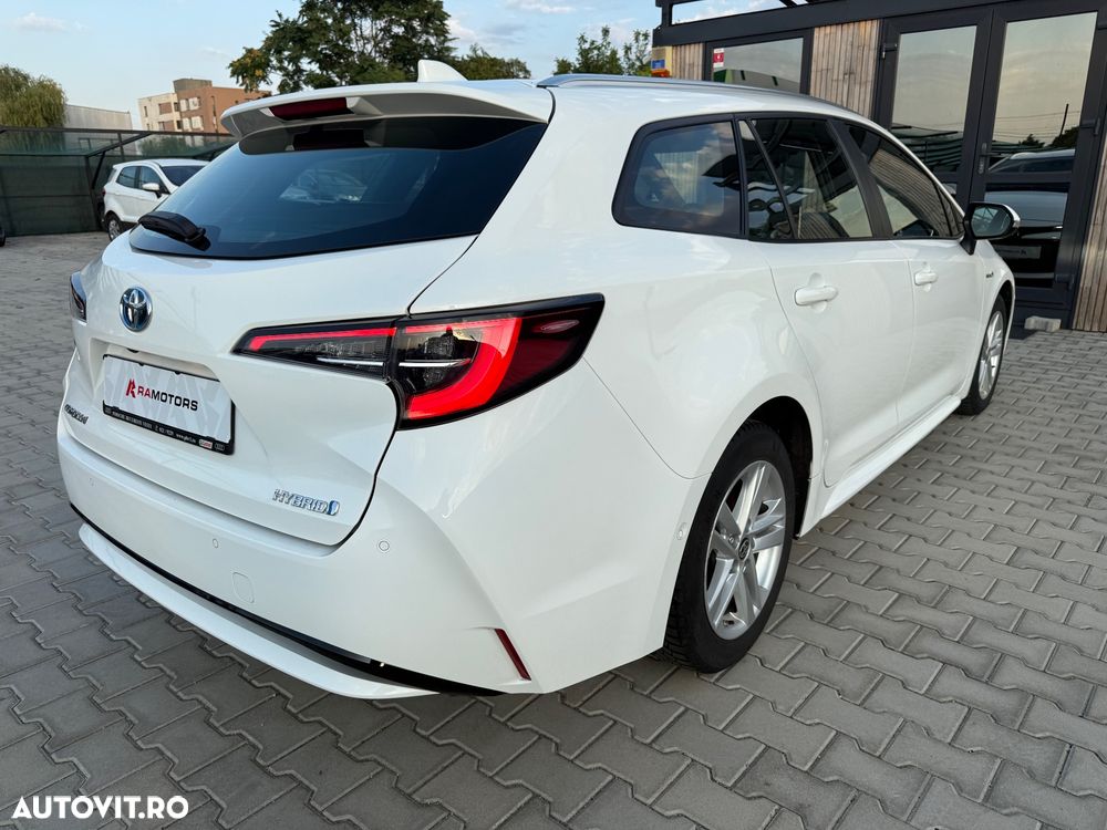 Toyota Corolla 1.8 HSD Exclusive interior Negru - 9