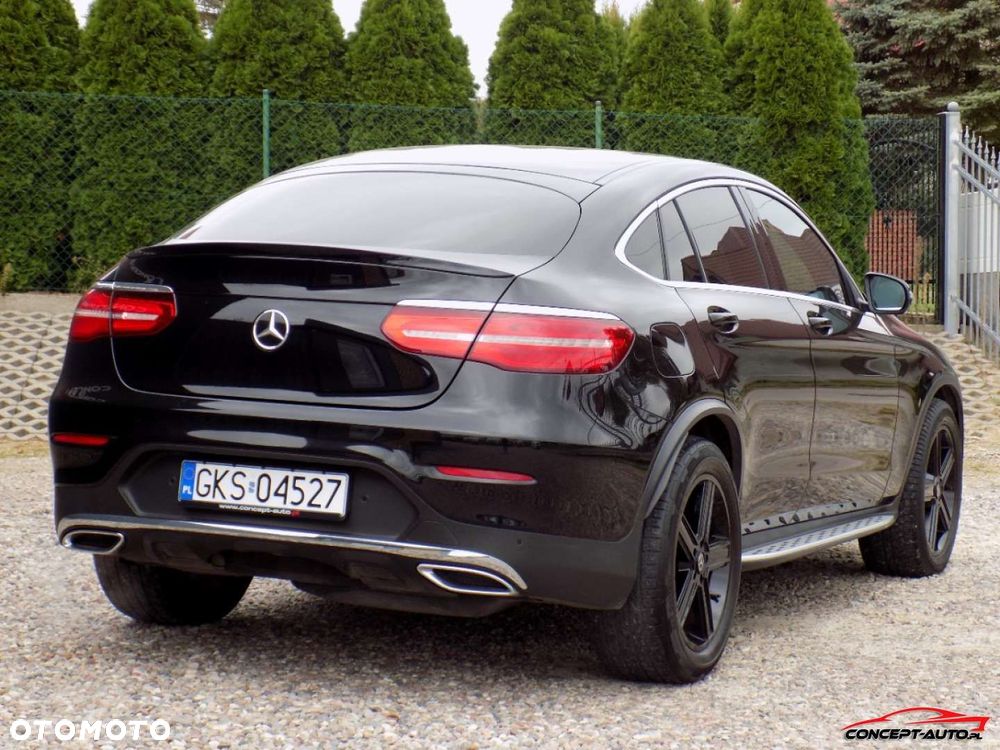 Mercedes-Benz GLC - 12