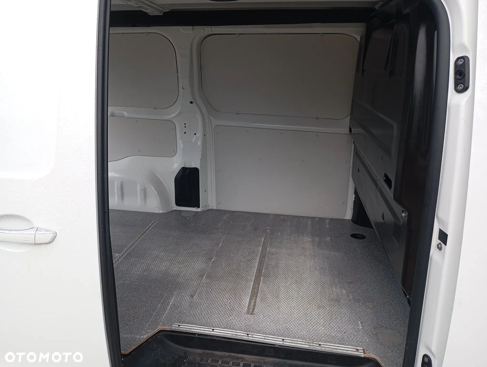 Opel vivaro - 6