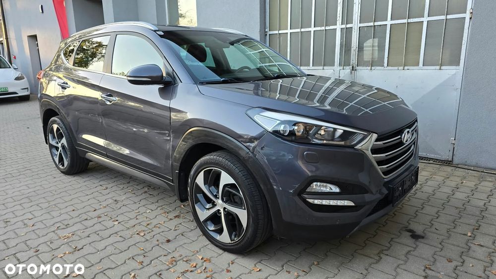 Hyundai Tucson 2.0 CRDI Comfort 4WD - 28