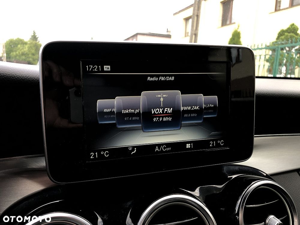 Mercedes-Benz Klasa C 250 7G-TRONIC AMG Line - 13