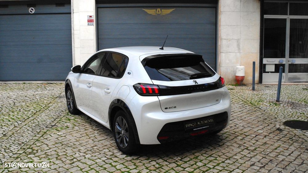 Peugeot e-208 50 kWh Active - 6