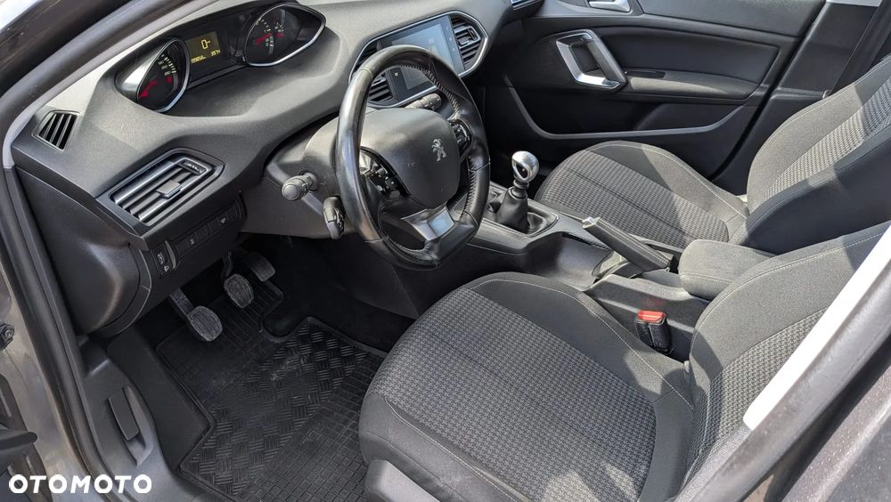 Peugeot 308 1.5 BlueHDi Active S&S - 9