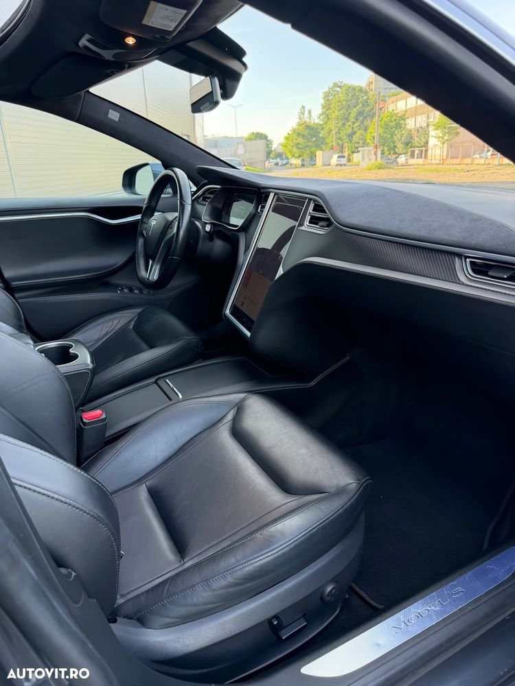 Tesla Model S Ludicrous Performance - 13
