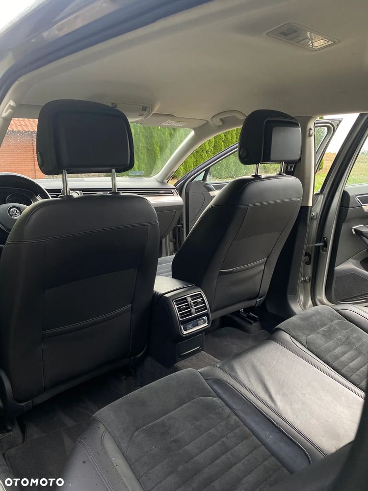 Volkswagen Passat Variant 2.0 TDI BMT Highline DSG - 10