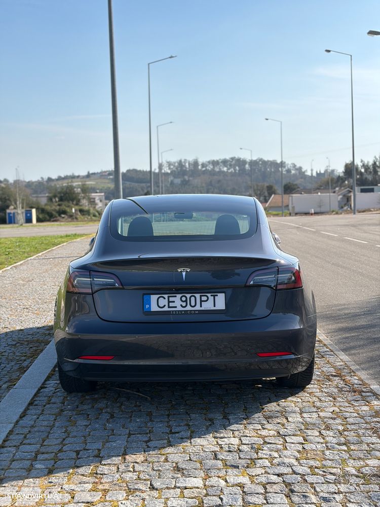 Tesla Model 3 Standard Range Plus RWD - 4