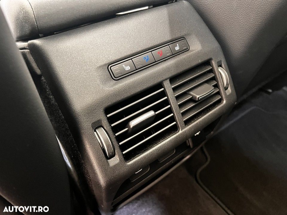 Land Rover Discovery Sport - 22