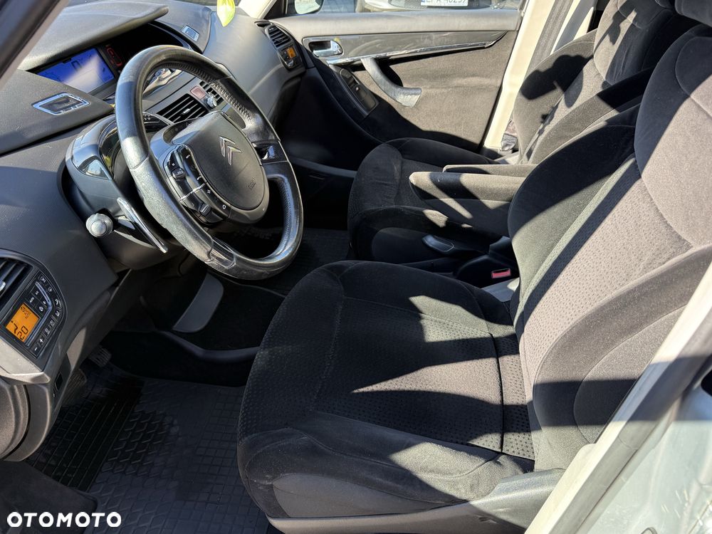 Citroën C4 Picasso - 8