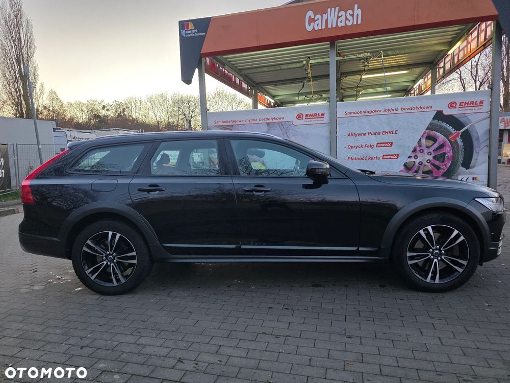 Volvo V90 Cross Country D5 SCR AWD Ocean Race - 12