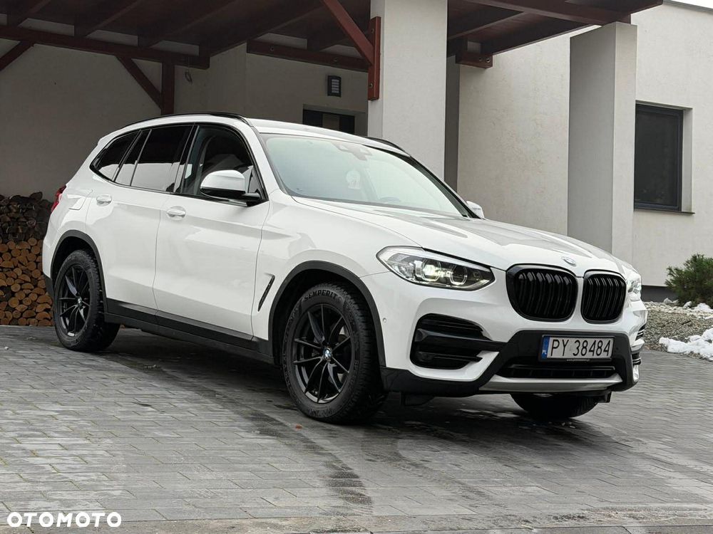 BMW X3 xDrive20i GPF Advantage - 12