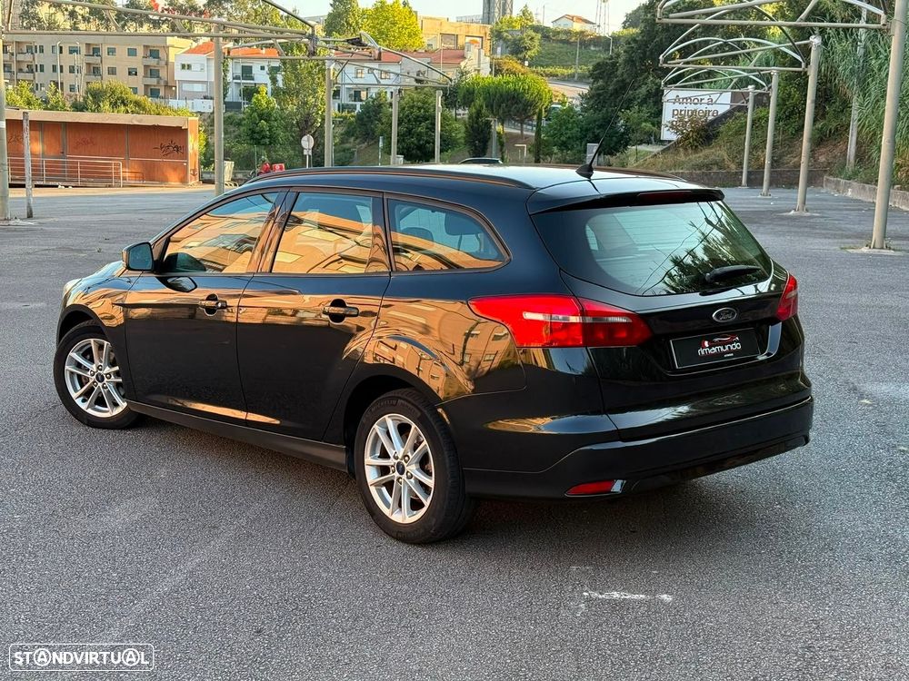 Ford Focus SW 1.5 TDCi Trend ECOnetic - 4