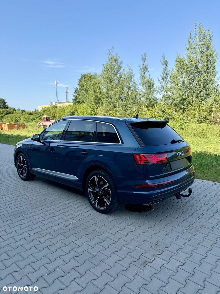 Audi Q7 - 5