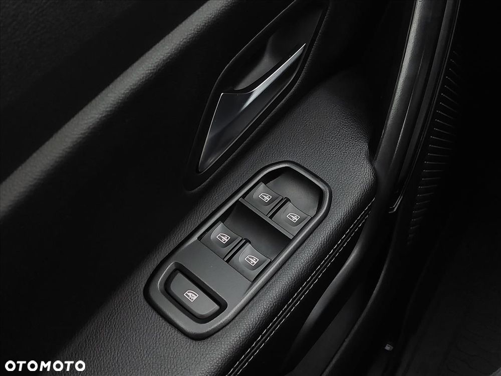 Dacia Duster 1.5 Blue dCi Prestige - 11