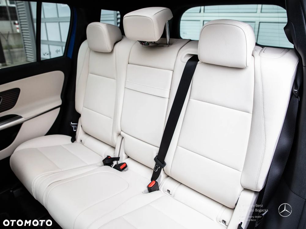 Mercedes-Benz GLB 220 mHEV 4-Matic 8G-eDCT - 12