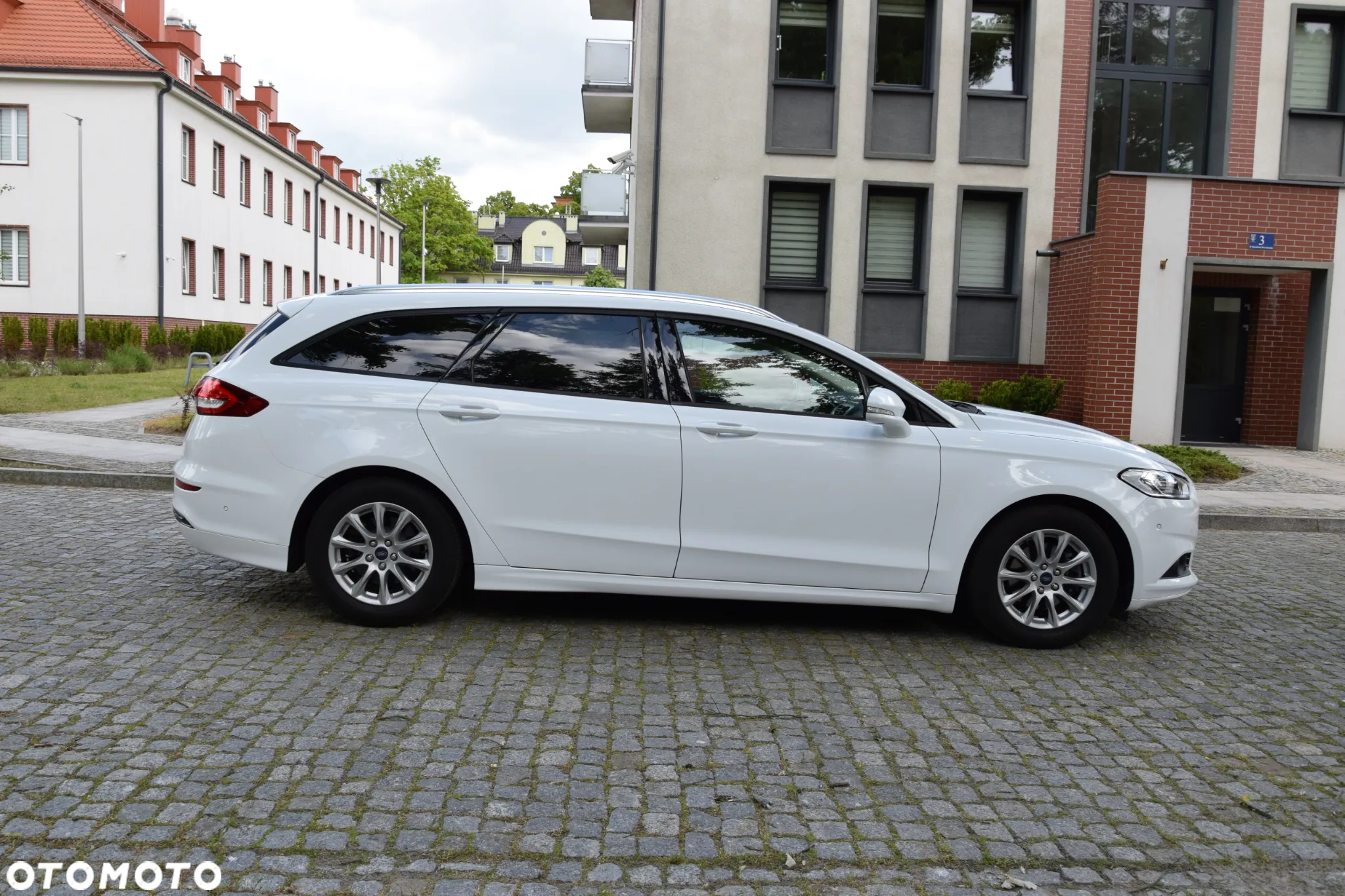 Ford Mondeo 1.5 EcoBoost Titanium - 12