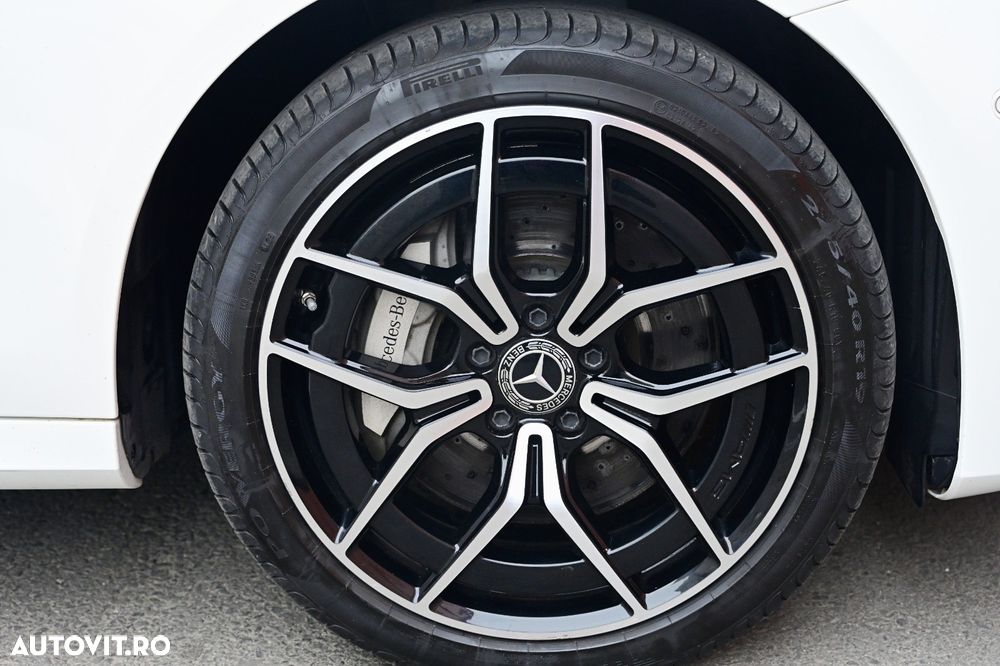 Mercedes-Benz E 300 4MATIC 9G-TRONIC AMG Line - 11