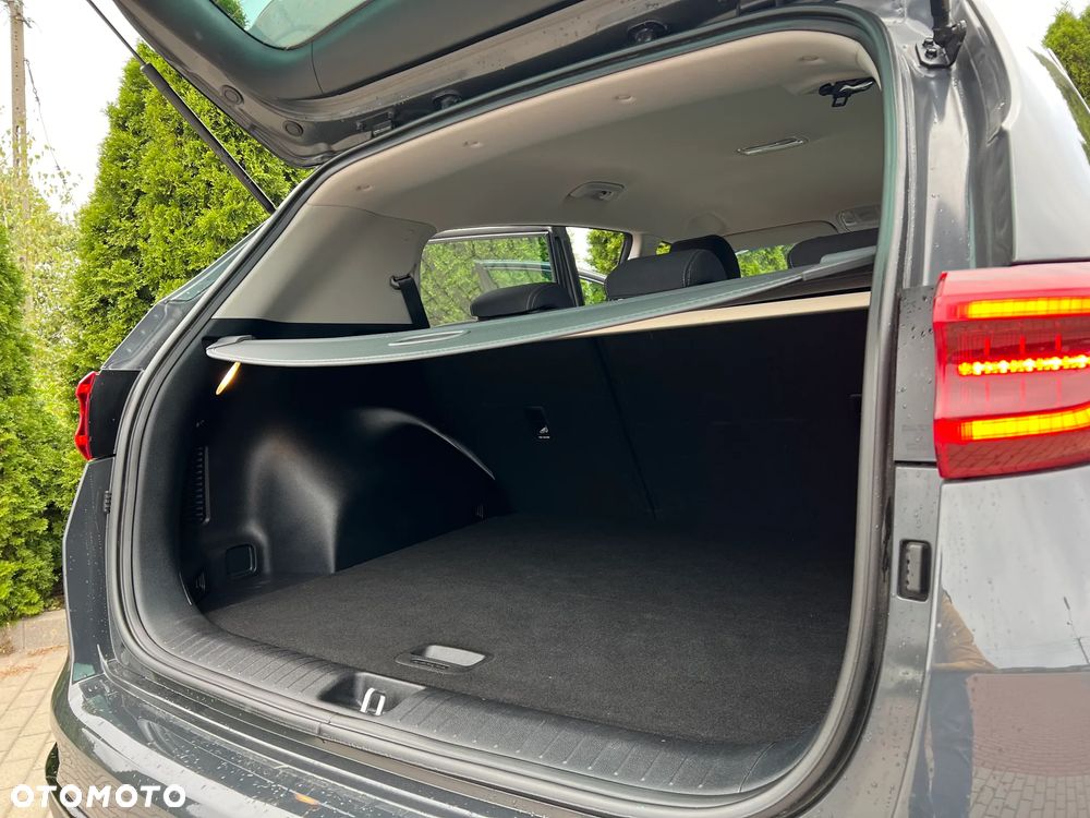 Kia Sportage 1.6 GDI Black Edition 2WD - 24