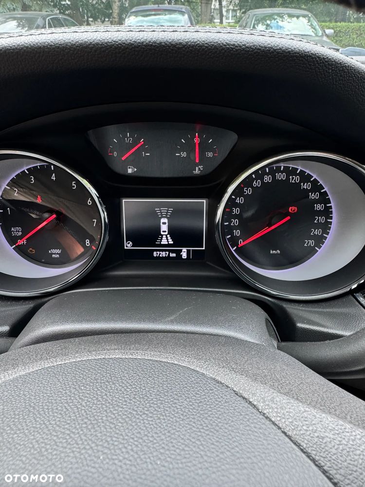Opel Insignia 1.5 T GPF Innovation S&S - 8