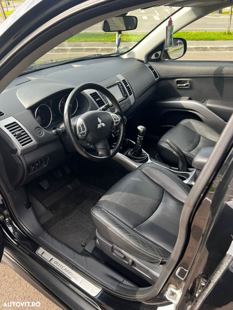 Mitsubishi Outlander 2.2 DI-D 4WD Intense A13 - 7