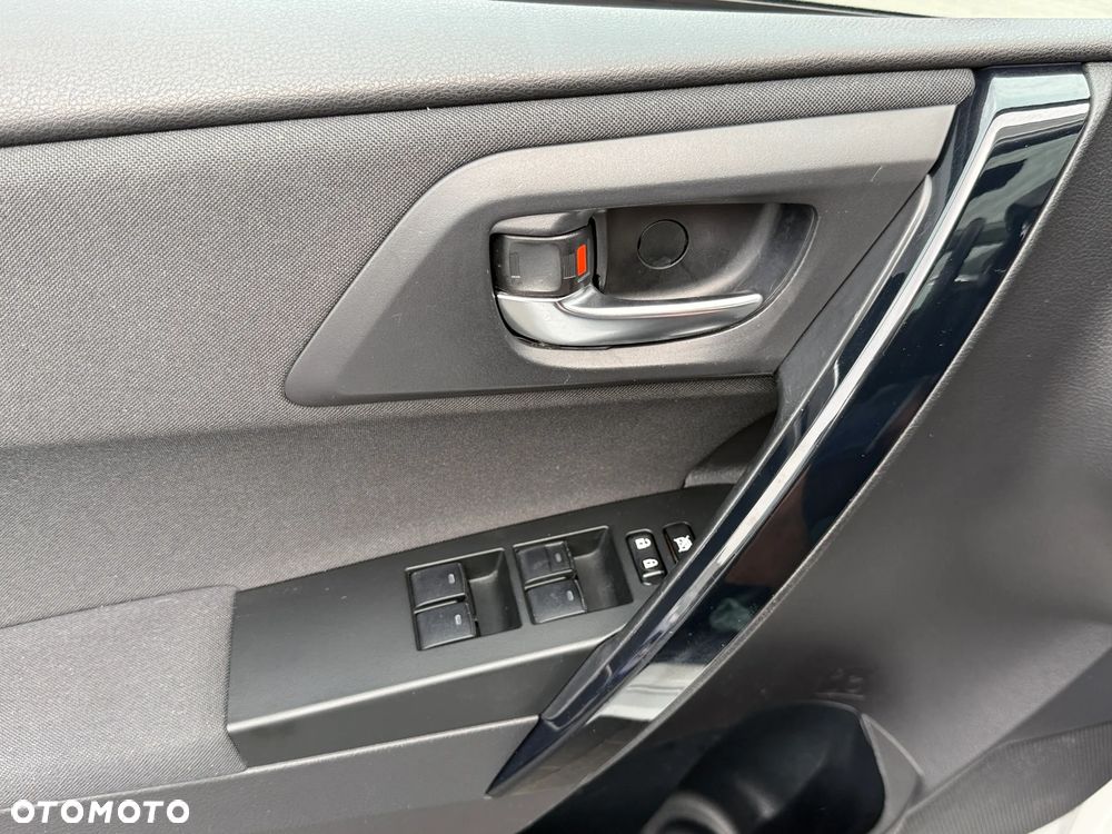 Toyota Auris Hybrid 135 Premium - 15