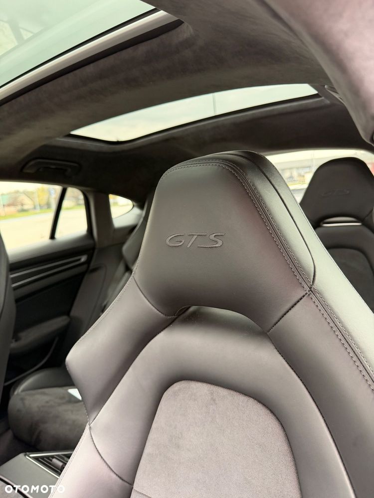 Porsche Panamera - 3