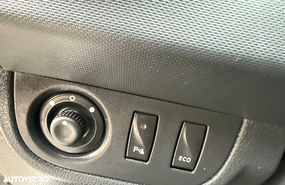 Dacia Sandero Stepway dCi 90 Prestige - 14