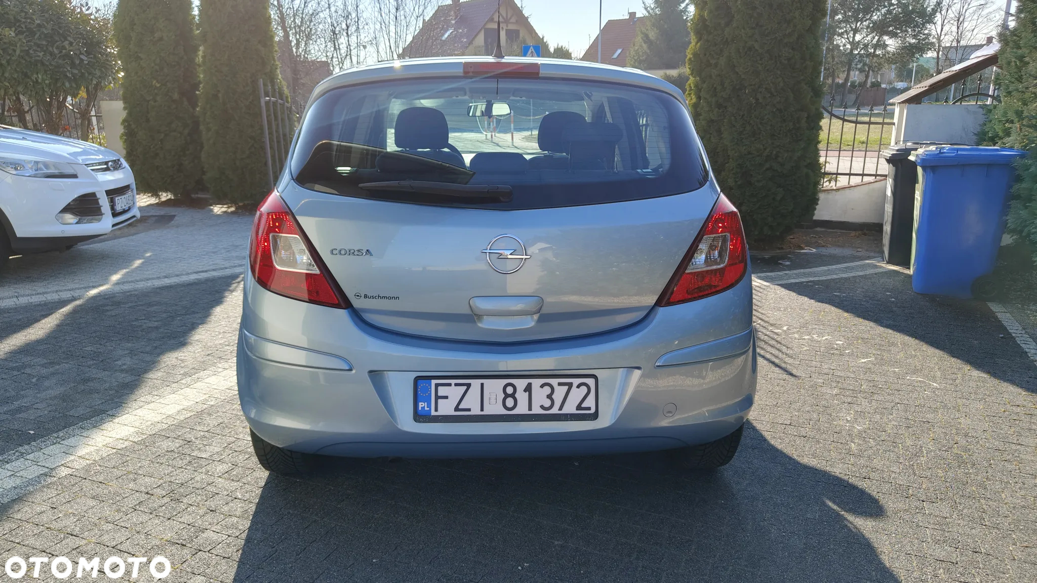 Opel Corsa 1.2 16V Cosmo - 8