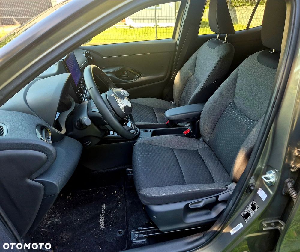Toyota Yaris Cross 130 1.5 VVT-i Team Deutschland - 15